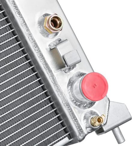 ALLOYWORKS Aluminum Radiator For Chevy Silverado GMC Sierra 1500 4.3L 5.3L 6.2L 2019 2020 2021, 3 Row Radiador Aluminum Radiators in Saudi Arabia