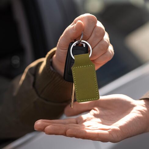 LaserGram Rectangle Keychain, Country Silhouette Cuba, Personalized Engraving Included in Saudi Arabia