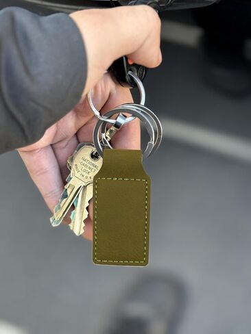 LaserGram Rectangle Keychain, Country Silhouette Cuba, Personalized Engraving Included in Saudi Arabia