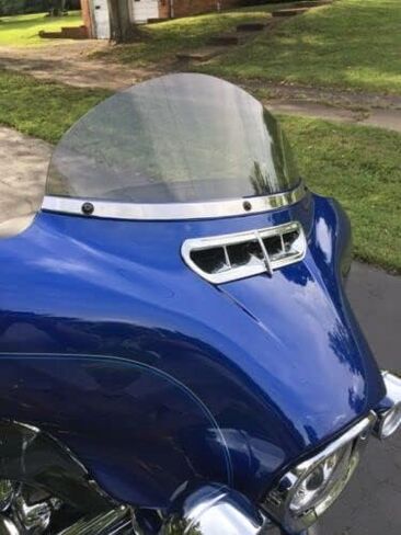 8" Light Tint Windshield Compatible with Harley Davidson Street Glide/Electra Glide/Ultra Classic/Tri-Glide 2014-2023 Models in Saudi Arabia