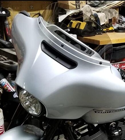 8" Light Tint Windshield Compatible with Harley Davidson Street Glide/Electra Glide/Ultra Classic/Tri-Glide 2014-2023 Models in Saudi Arabia