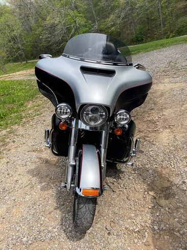8" Light Tint Windshield Compatible with Harley Davidson Street Glide/Electra Glide/Ultra Classic/Tri-Glide 2014-2023 Models in Saudi Arabia