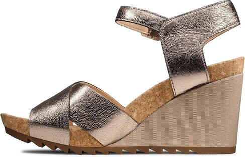 Clarks Women's Flex Sun Sling Back Sandals in Saudi Arabia