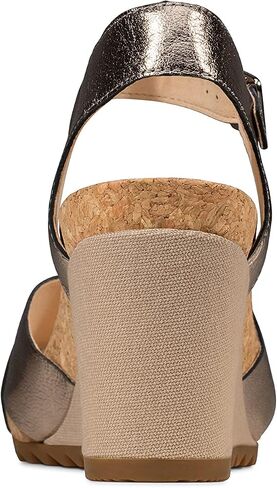 Clarks Women's Flex Sun Sling Back Sandals in Saudi Arabia