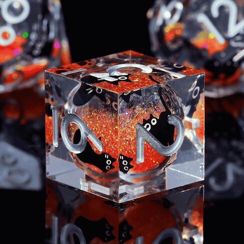 Liquid Core Cat DND Dice Set 7Pcs with Box- Sharp Edge Cute Cat Style Resin Dungeons and Dragons Dice for D&D, Roleplaying Games, RPG, MTG, Table Games D20 D12 D10 D8 D6 D4(Green) in Kuwait