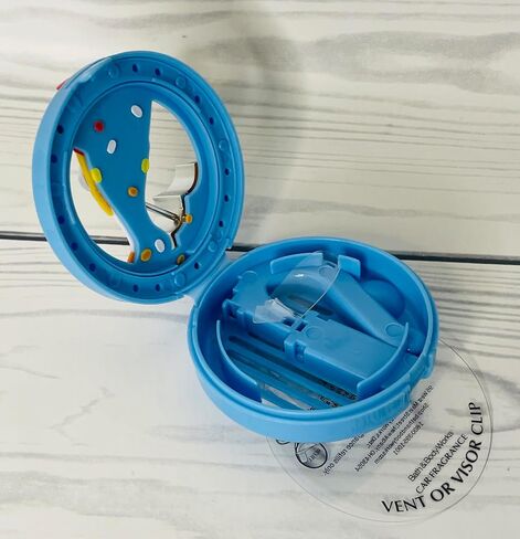Bath and Body Works Blue, Yellow, and Red Silly Goose with Gold Car Visor Fragrance Holder Easy To Open in Saudi Arabia