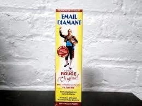 Formula Rouge Toothpaste 50ml by Email Diamant in Saudi Arabia
