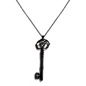 Black Key Necklace Vintage Gothic Key Pendant Necklace Dainty Key Choker Necklace for Women Men Gothic Jewelry Gift in Kuwait