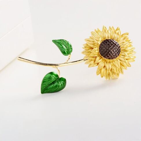 Sunflower Brooch Pins for Women Elegant Rhinestones Pin Ladies Cute Sunflower Daisy Crystal Brooches Clothing Accessory in Saudi Arabia