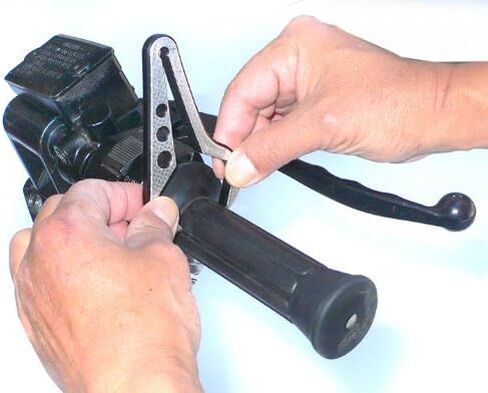GC-1 Go Cruise Black 7/8" Motorcycle Throttle Assist in Saudi Arabia