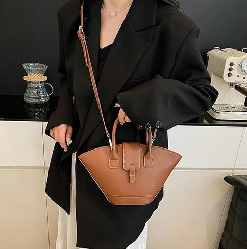 Trendy Fan-shaped Bucket Bag for Women Retro PU Leather Shoulder Crossbody Bag with Top Handle Satchel Purse in Kuwait