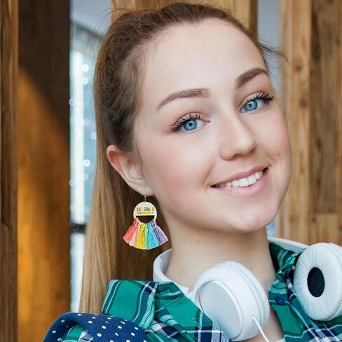 Teacher Earrings Back to School Teacher Earrings for Women First Day of School Earring Colorful Tassel Earrings for Teacher Students Handmade Woven Tassel Dorp Earrings in Kuwait