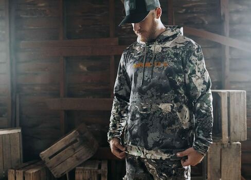 سترة Muddy Outdoors الرجالية ذات القلنسوة ذات الأداء القياسي TRX/Mossy Oak Bottomland / 3X in Kuwait