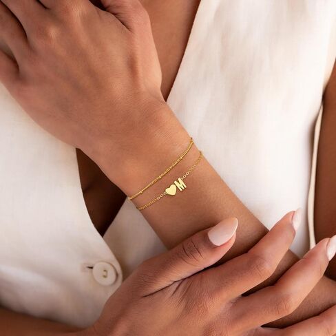 Gold Initial Bracelets for Women Girls - 18K Gold Plated Heart Initial Bracelet Teen Girl Gifts Trendy Stuff Dainty Gold Bracelets for Women Girls Trendy Jewelry Gifts in Saudi Arabia