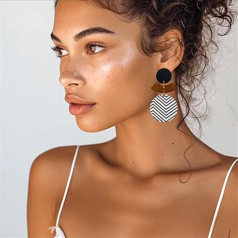 Wooden Earrings Unique Handmade Lightweight Black And White Round Geometry Earrings Vintage Bohemian Round Earrings for Women in Saudi Arabia