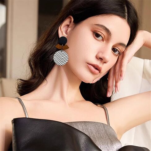 Wooden Earrings Unique Handmade Lightweight Black And White Round Geometry Earrings Vintage Bohemian Round Earrings for Women in Saudi Arabia