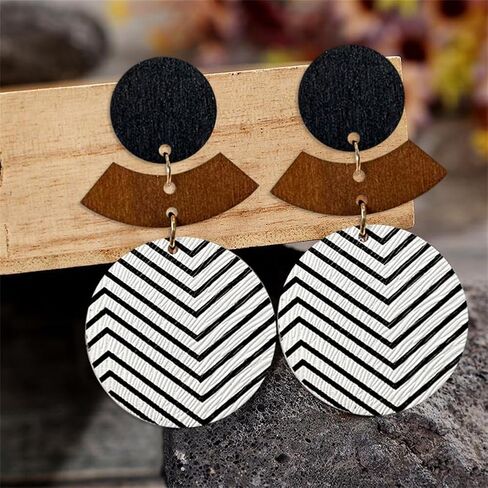 Wooden Earrings Unique Handmade Lightweight Black And White Round Geometry Earrings Vintage Bohemian Round Earrings for Women in Saudi Arabia
