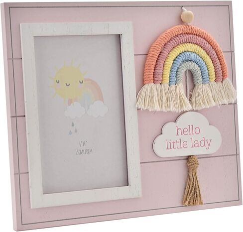 إطار صور خشبي من بيتي شيري مع سيدة صغيرة بألوان قوس قزح من مكرامية in Kuwait