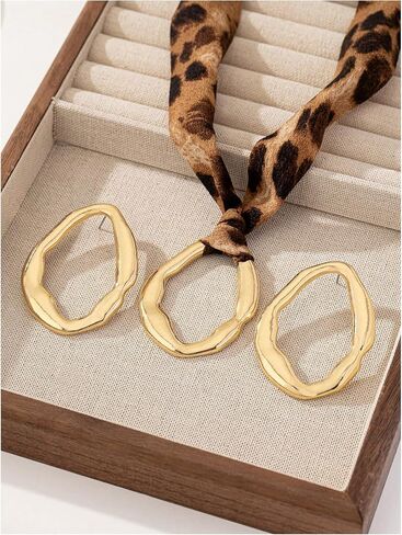 MakeMeChic Women's 3 Piece Jewelry Set Leopard Print Necklace Metal Dangle Earrings Jewelry in Saudi Arabia