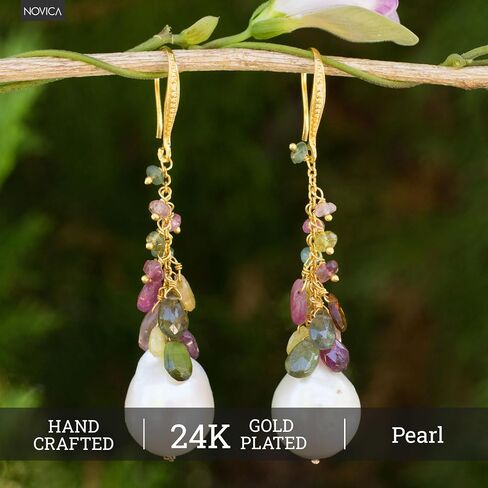 Novica Artisan Handmade Gold مطلي باليرل تورمالين أقراط متعددة الألوان على الحجر الأبيض المتدلى من تايلاند [2.5 في L x 0.6 في W] "Vineyard Thai" in Kuwait