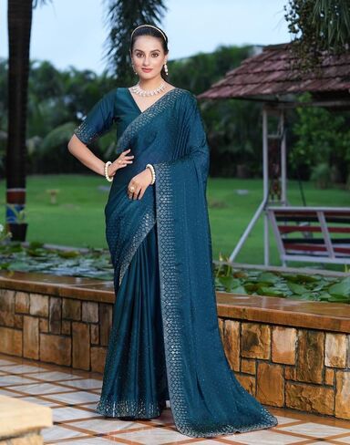 Women's Georgette Dyed & Hot Fixing Saree with Unstitched Blouse Piece in Kuwait