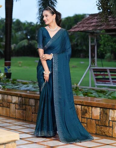 Women's Georgette Dyed & Hot Fixing Saree with Unstitched Blouse Piece in Kuwait