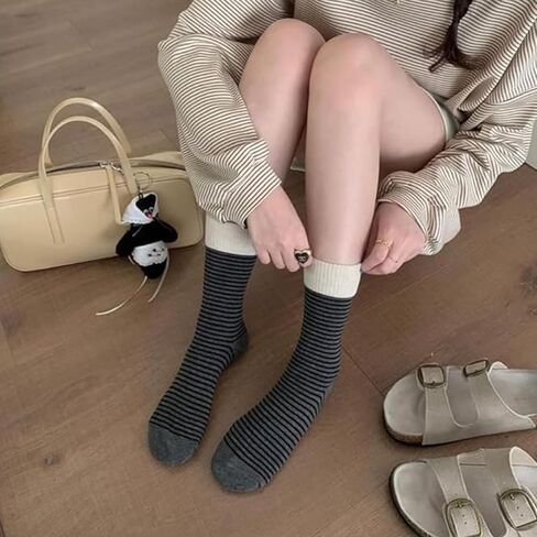 5 Pairs Retro Striped Socks for Women, Cute Athletic Aesthetic Socks, Vintage Cotton Ankle Sock in Saudi Arabia