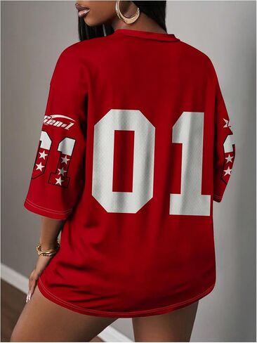 قميص القميص الضخم للسيدات WDIRARA GRAPHIC TEE V NECK HALD SLEEVE TOPS TOPS RED MEDENT in Saudi Arabia