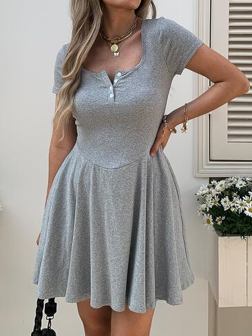 نساء صيف مربع الرقبة فساتين صغيرة زر أسفل إسقاط الخصر تي شيرت فستان قصير الأرجوحة sundress مع جيوب in Kuwait