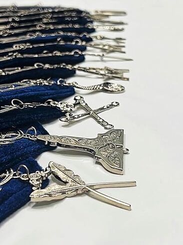 Masonic Regalia - سلسلة ضباط Blue Lodge ذوي الياقات الفضية على الدعم الأزرق مع المجوهرات (مجموعة من 12) in Saudi Arabia