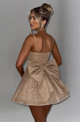 Sparkly Tulle Homecoming Dresses 2025 Mini Short Tight A-Line Formal Evening Cocktail Dress with Bow in Saudi Arabia