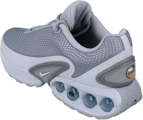 Nike Men's Sneaker in Saudi Arabia