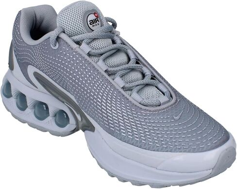 Nike Men's Sneaker in Saudi Arabia