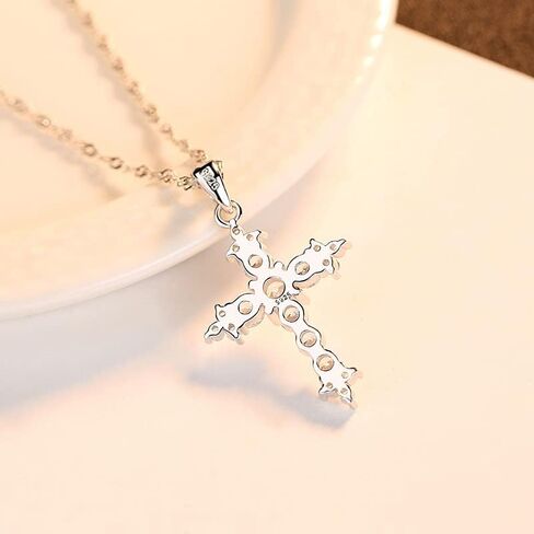 14K White Gold Moissanite Cross Pendant Necklace,Dainty Moissanite Cross Chain Necklace for Women,Delicate Necklace Gift for Her in Saudi Arabia