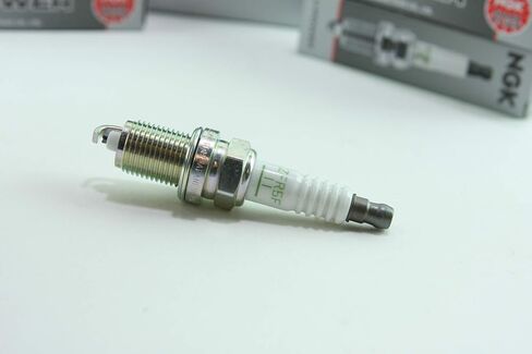 NGK V-Power Spark Plug ZFR5F-11 (4 Pack) متوافق مع Jeep Patriot Sport 2007-2017 2.4L/144 in Saudi Arabia