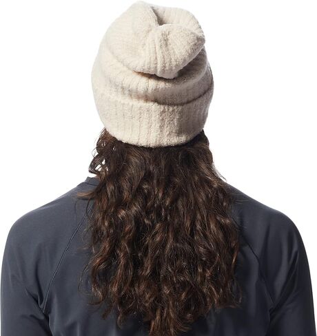 قبعة Mountain Hardwear القياسية من Plushknit in Kuwait