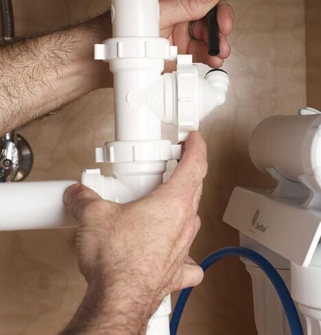 GE Reverse Osmosis System & Under Sink Water Filter | Faucet & Easy Install Kit Included | Premium Filtration Reduces Lead, Chlorine & More | Replace Filters Every 6 Months | GXRM10RBL in Saudi Arabia