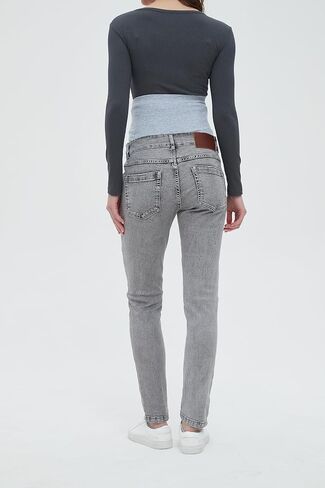 Women's Maternity Jeans Plus Size Over The Belly Pregnancy Pants Stretch Comfy Slim Denim Joggers in Saudi Arabia