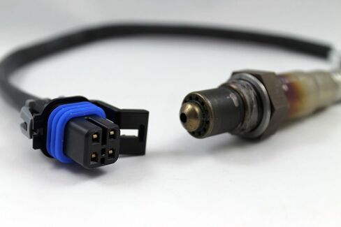 Can-Am New OEM Oxygen Sensor ، Spyder Maverick Defender Commander ، 707600872 in Saudi Arabia