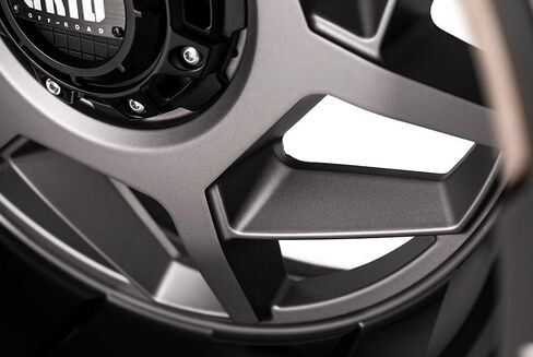 GD14 Custom Wheel - 20x9 ، 15 Offset ، 8x180 نمط الترباس ، محور 124.2 مم - أنثراسيت غير لامع مع حافة الشفاه الأسود غير اللامع in Saudi Arabia