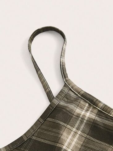 WDIRARA Women's Plaid Spaghetti Strap Cami Dress Sleeveless Flared Hem Mini Dress in Saudi Arabia