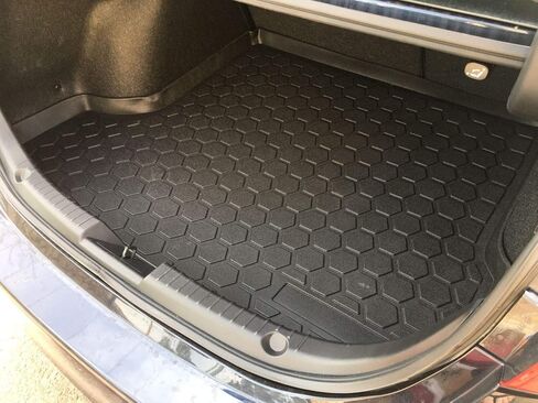 بطانة البضائع-حصيرة جذع لـ Mazda 3 سيدان 2014-2018-حصائر جذع مقاومة للطقس للسيارات ذات الشفاه المرتفعة-مطاطية حصيرة السيارة غير المنقولة-سهلة التثبيت-تصميم مسبق بالليزر in Saudi Arabia