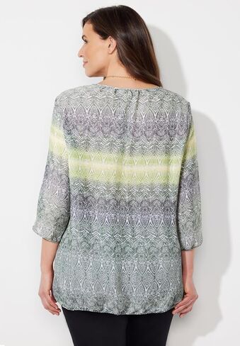Catherines Women's Plus Size Santa Fe Peasant Top in Saudi Arabia