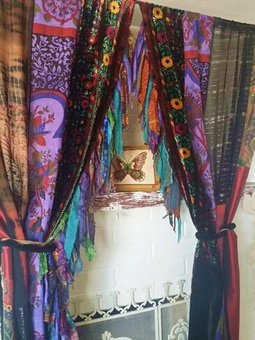 2 Pcs of Indian Curtain Saree Silk Curtain Sari Boho Curtain Gypsy Curtain Hippy Bohemian Curtain Ethnic Wall Hanging Curtain Yille in Saudi Arabia