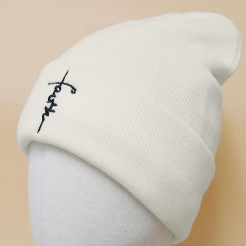 ساتان مبطنة قبعة قبعة قبعة للنساء الرجال المطرزة قبعة القبعة حرير بطانة بيني القبعات الشتوية للنساء قبعة قبعة صغيرة in Kuwait