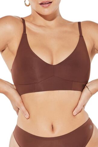 YITTY Women's Smoothed Reality Plunge Bra, Light Smoothing Compression in Kuwait
