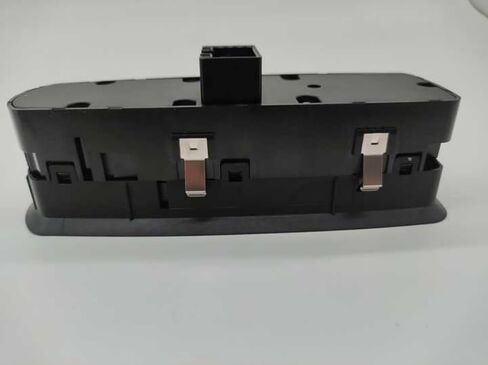 1PCS Door Lifter Button Front L Low Configuration OEM 7PP959858AF-1 in Saudi Arabia