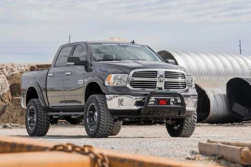 Rough Country 6" Lift Kit w/N3 Struts for 2012-2018 Ram 1500 4WD - 33232 in Saudi Arabia