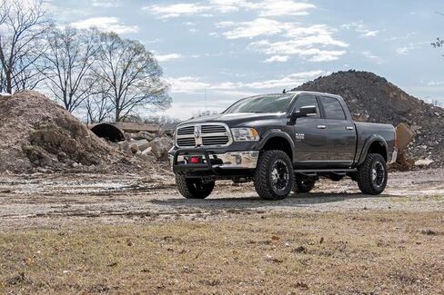 Rough Country 6" Lift Kit w/N3 Struts for 2012-2018 Ram 1500 4WD - 33232 in Saudi Arabia