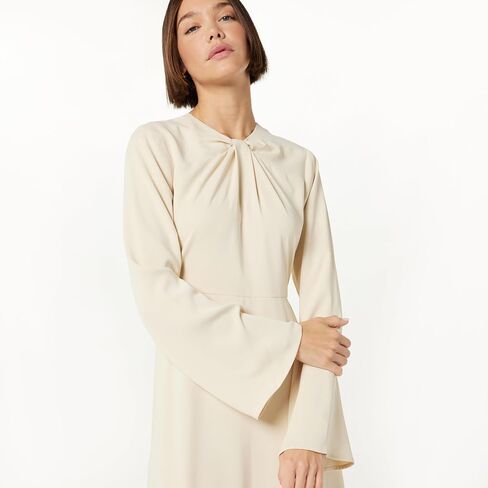 The Drop Women's Twisted Neckline Maxi Dress by @withloveleena in Saudi Arabia